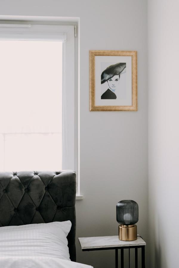 Apartament Symfonia Mozarta Warka Exteriör bild